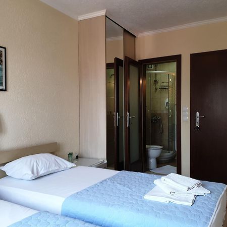 Hotel Pelikan Virpazar Ngoại thất bức ảnh